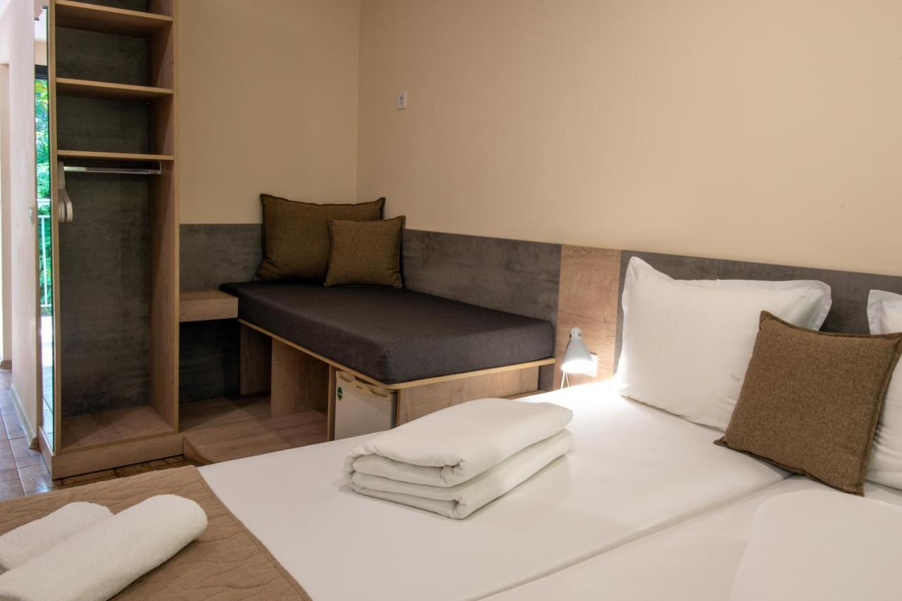 Ariana Hotel Kiten  Esterno foto